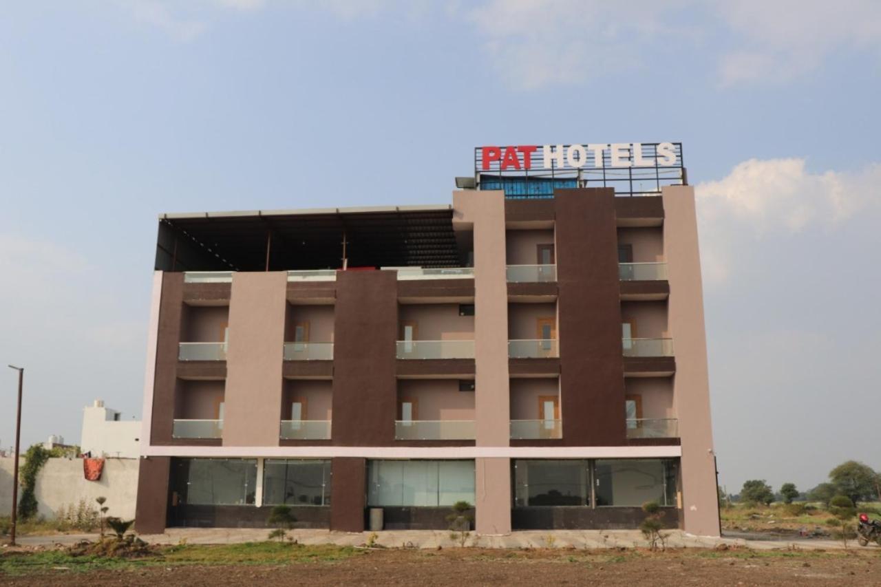 Pat Hotels Indaur Kültér fotó