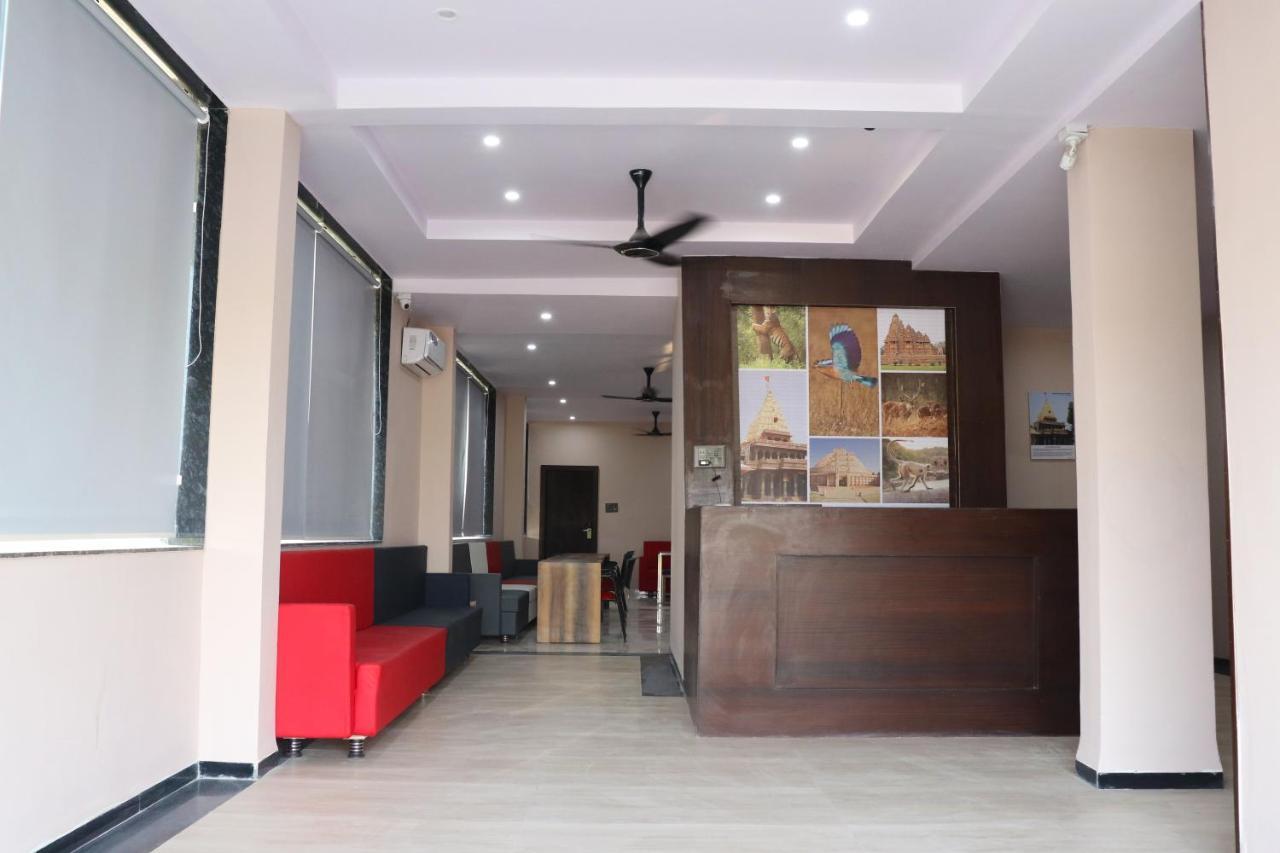 Pat Hotels Indaur Kültér fotó