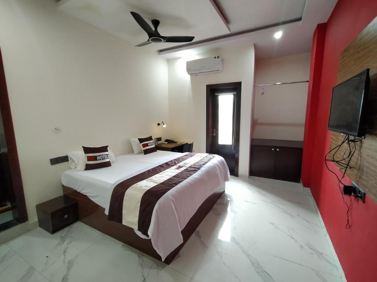 Pat Hotels Indaur Kültér fotó