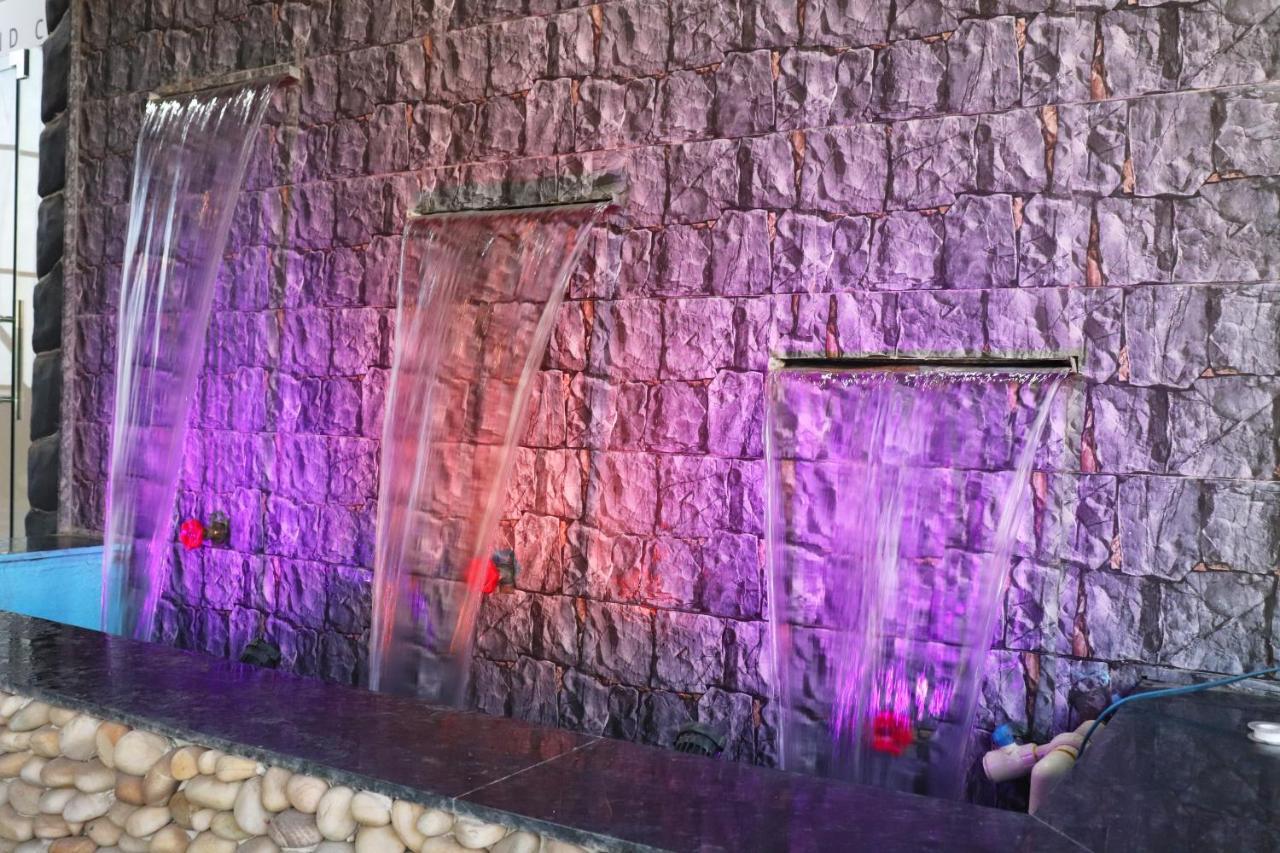 Pat Hotels Indaur Kültér fotó